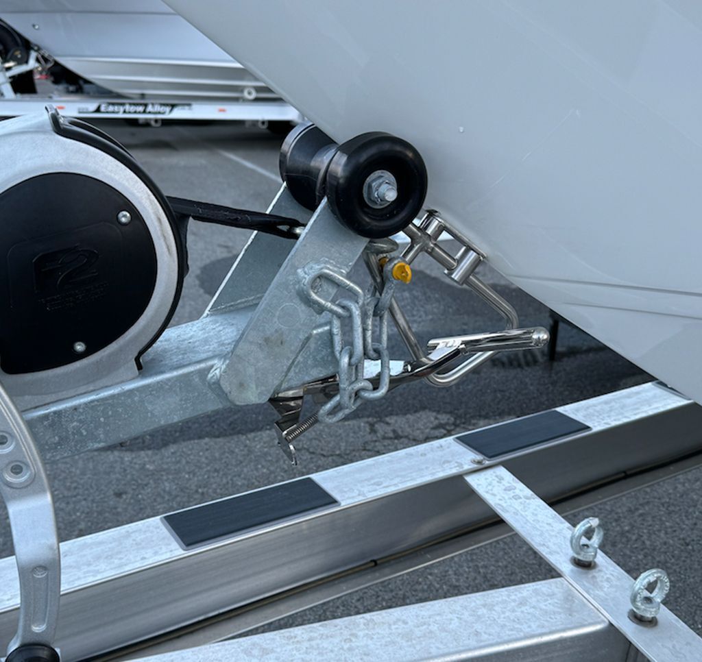 L & R Boat Latch Fibreglass Boats - Image 9
